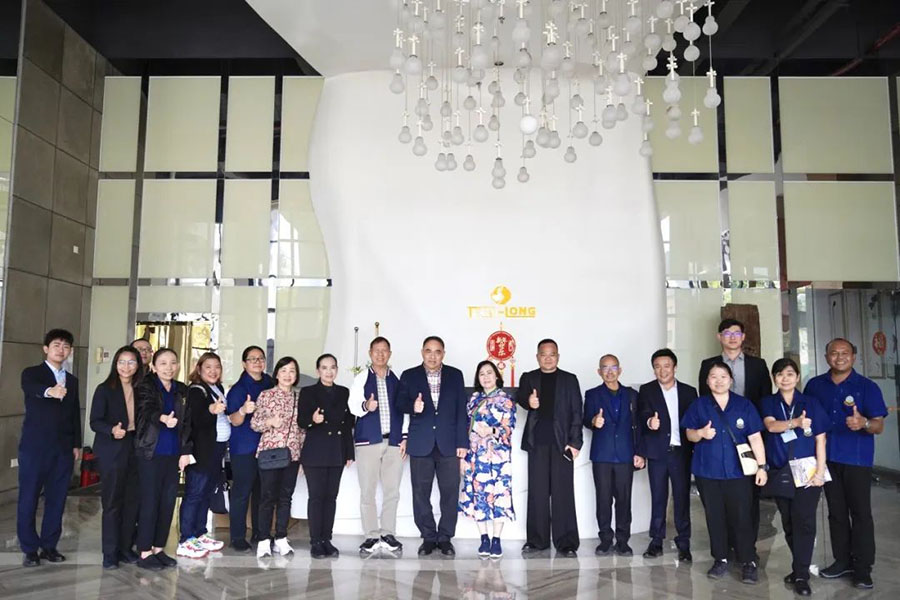 共繪未來發(fā)展藍(lán)圖 | 泰國皇家項目基金會一行蒞臨達(dá)意隆參觀考察